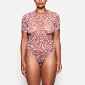 SKIMS Summer Mesh T Shirt Bodysuit Raspberry Swirl Size Medium